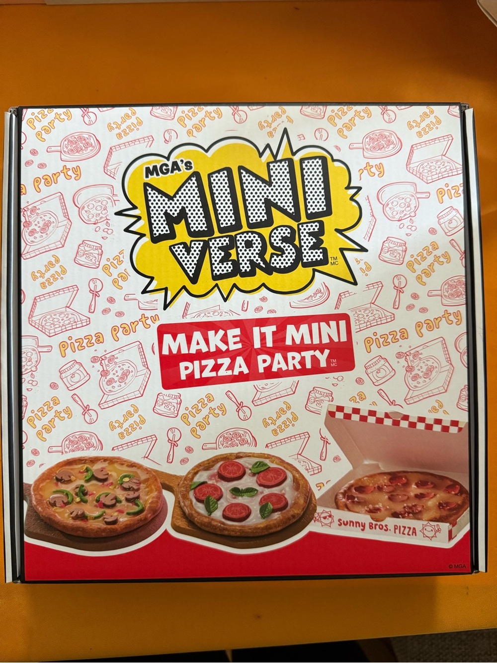 Mini Verse Make It Mini Pizza Party - Red/White New Never Used